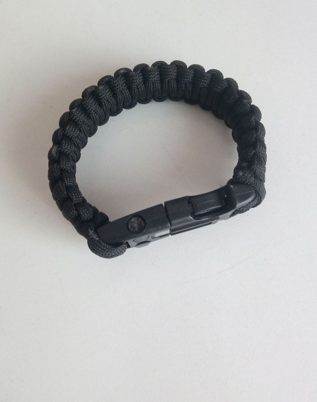 Paracord Survival Bracelet